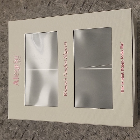 Woman's black slide slippers - Picture 4 of 5